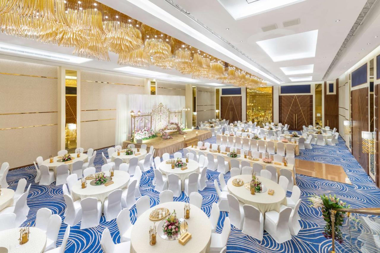 Radisson Blu Hotel, Jeddah Al Salam Екстериор снимка The ballroom